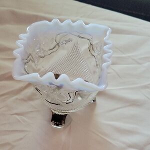 Milk Glass .  Jefferson White Opalescent 3 Foot  Dresser Trinket Dish. Gold Legs